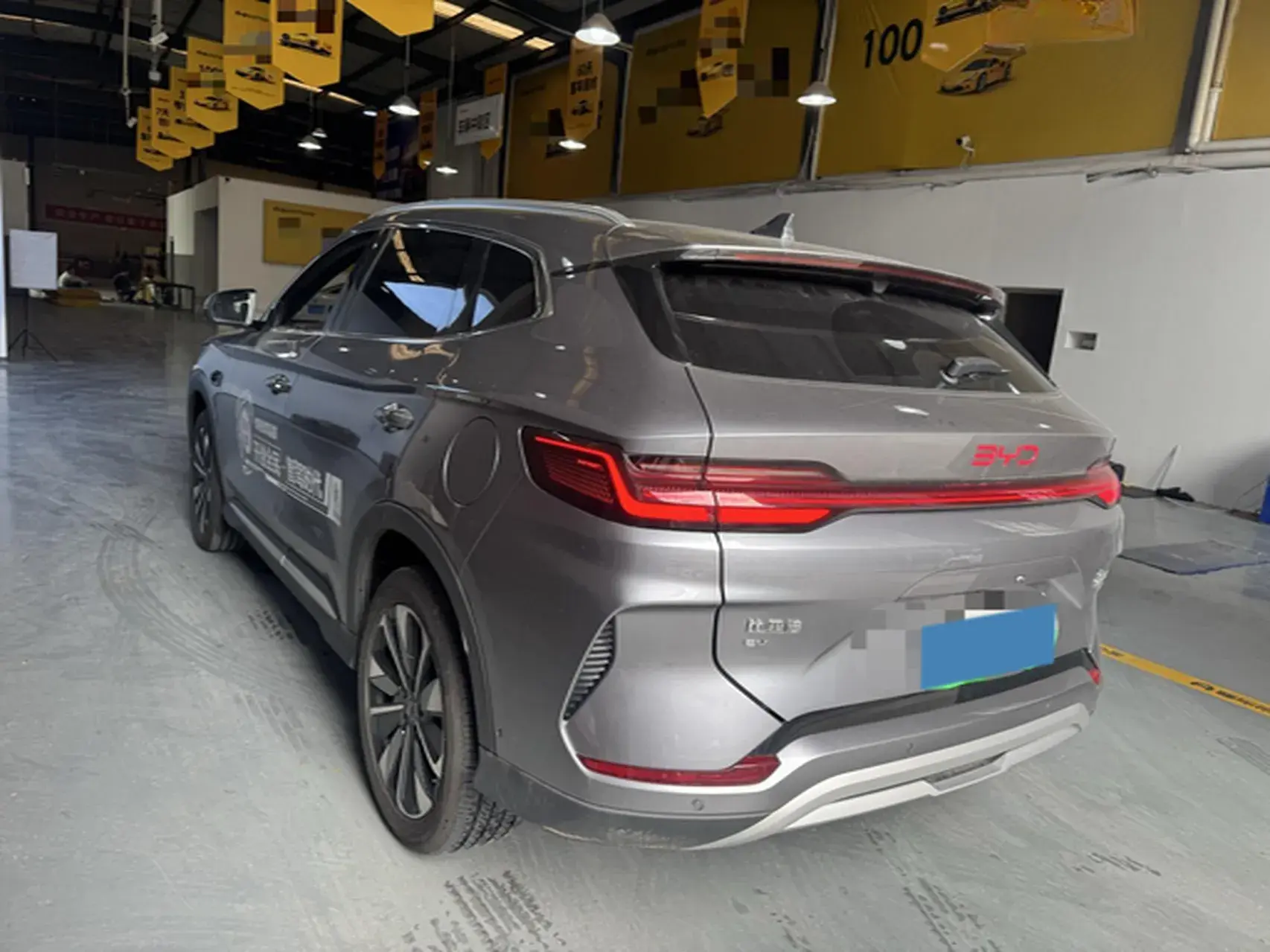 2025 BYD SONG thumbnail 4