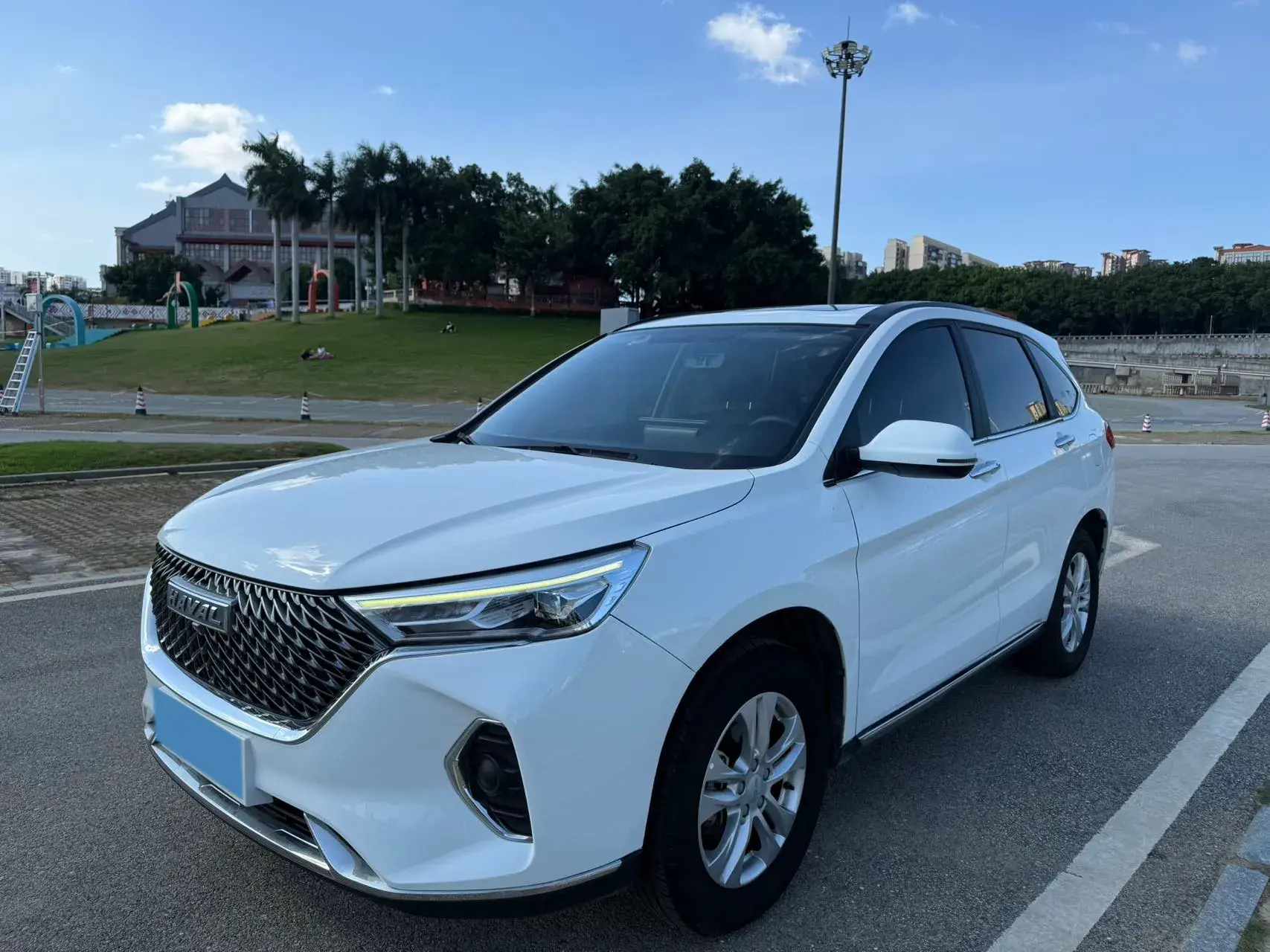 2022 HAVAL XY view 1