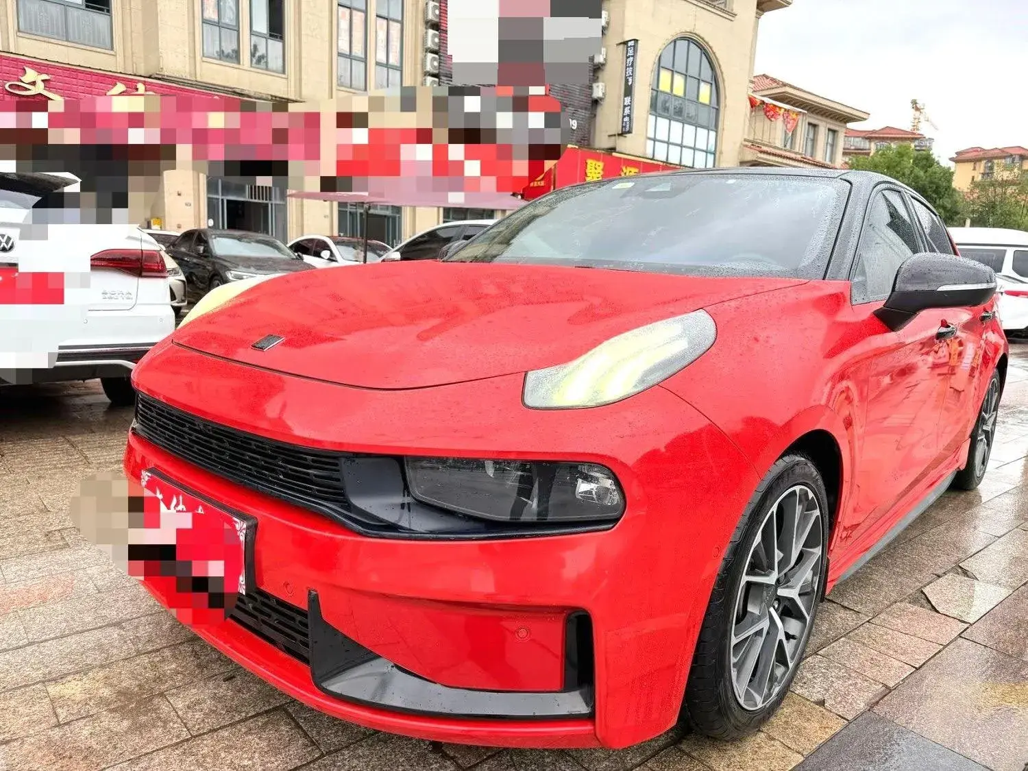 2019 LYNK&CO 03 view 1
