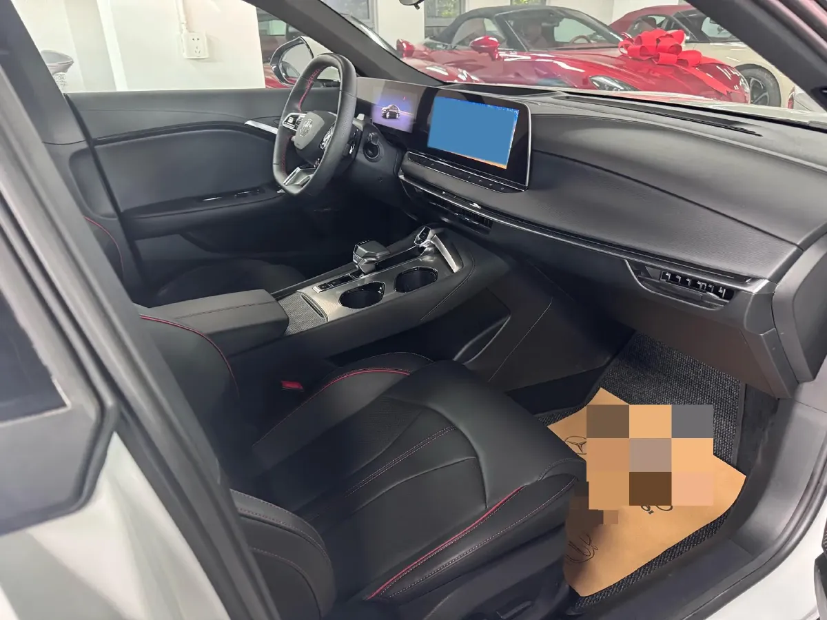 2025 MG 7 2.0T 261HP L4 9AT,autocango,china used car exporter,china ev exporter,chinese used car exporter,chinese used ev exporter