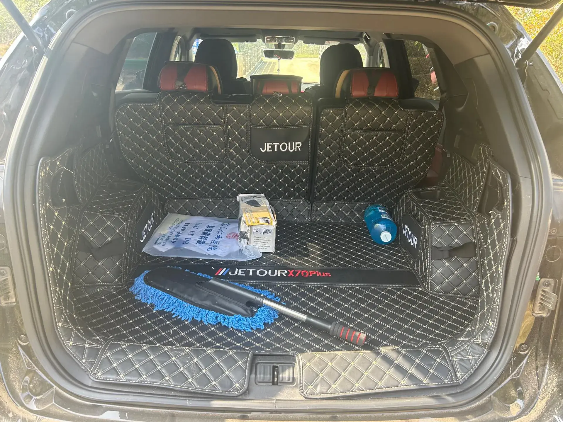 2023 JETOUR X70 thumbnail 4