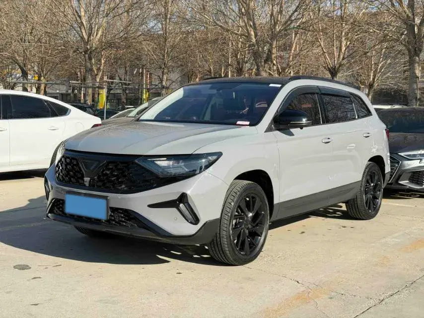 2022 JETTA VS7 view 1