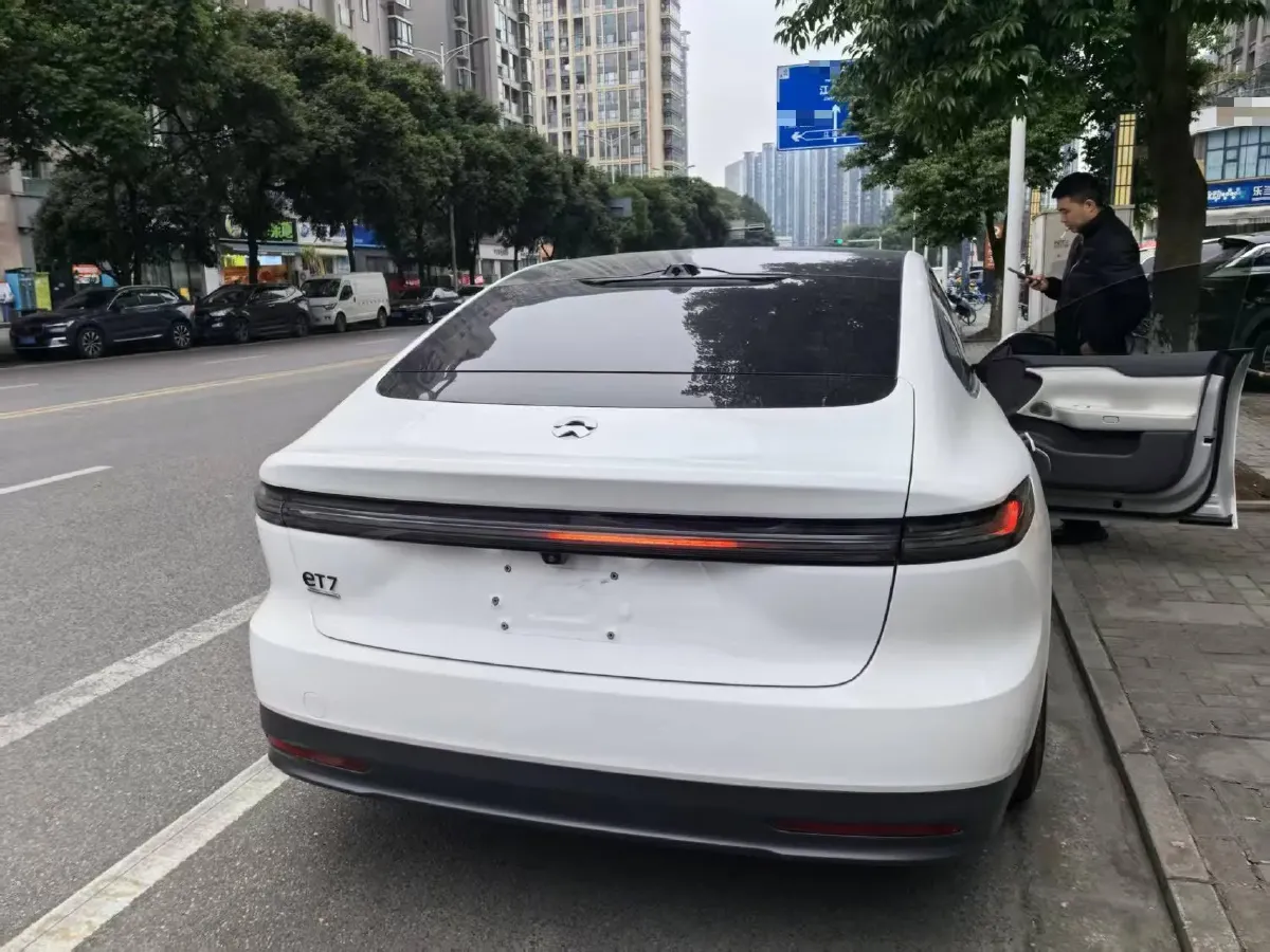 2023 NIO ET7 BEV 100KWH,autocango,china used car exporter,china ev exporter,chinese used car exporter,chinese used ev exporter