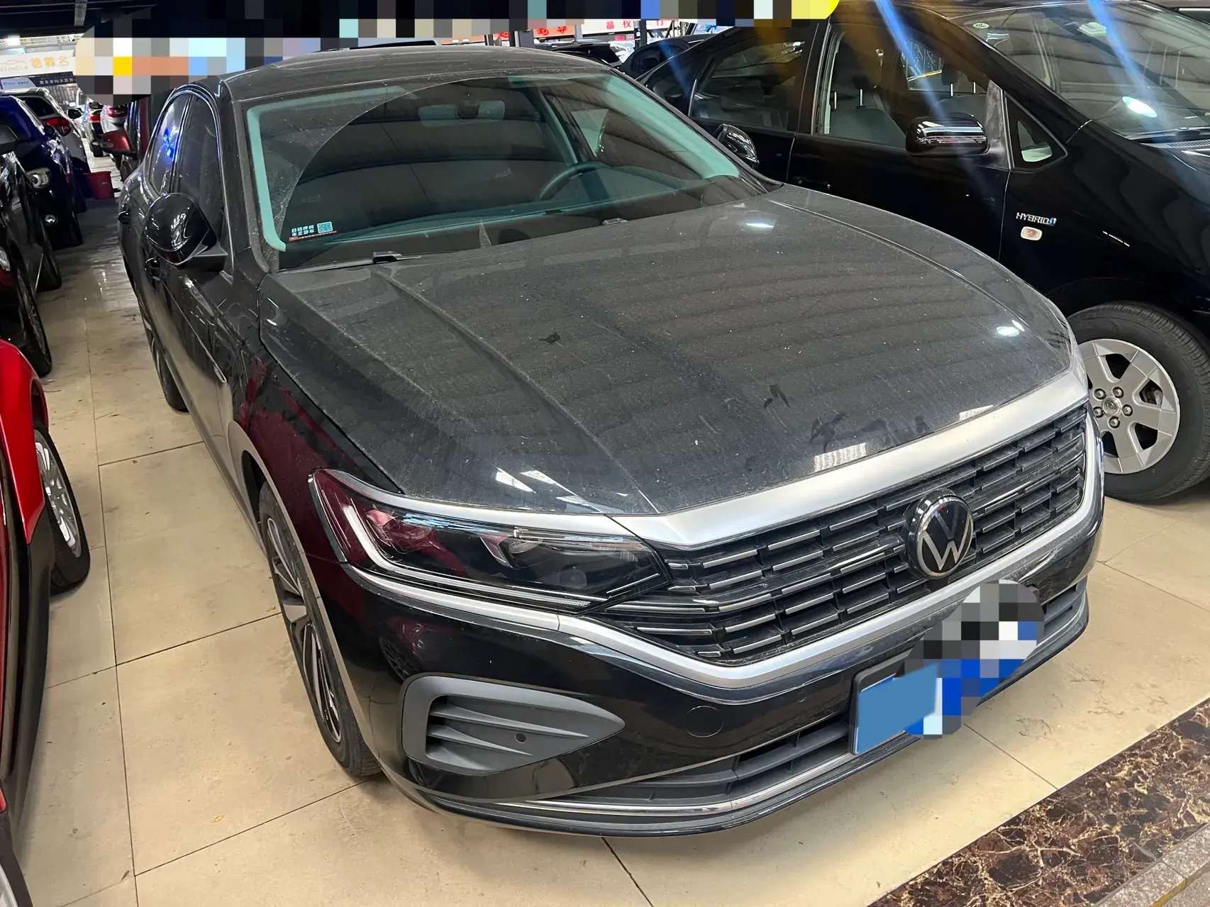 2024 VOLKSWAGEN PASSAT thumbnail 3