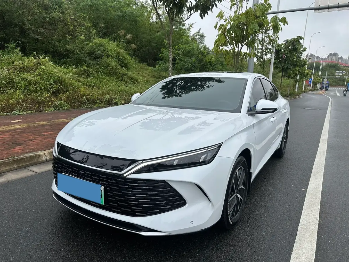 2024 BYD QinL 1.5L 101HP L4 E-CVT PHEV 15.87KWH