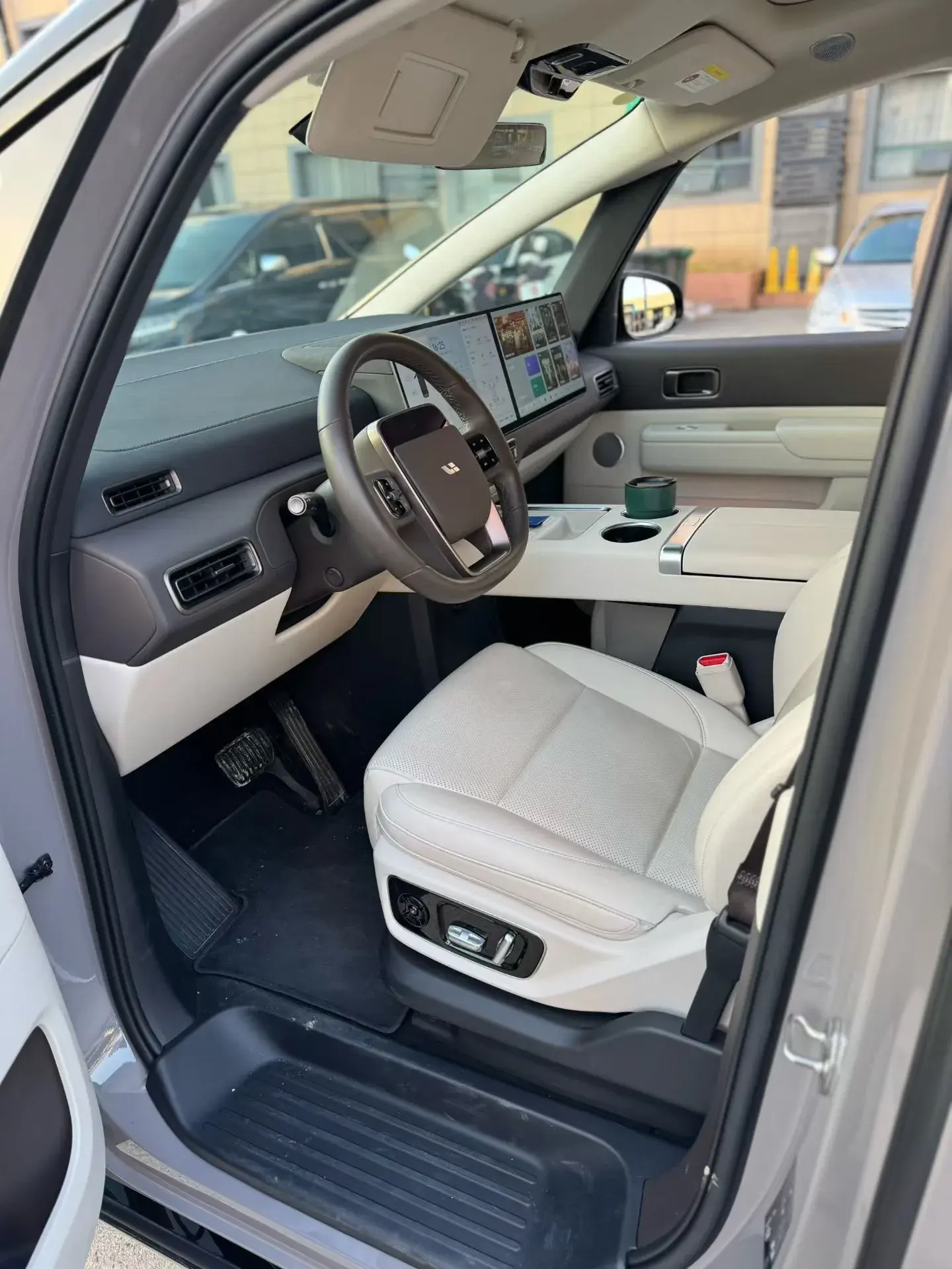 2024 LI MEGA thumbnail 4