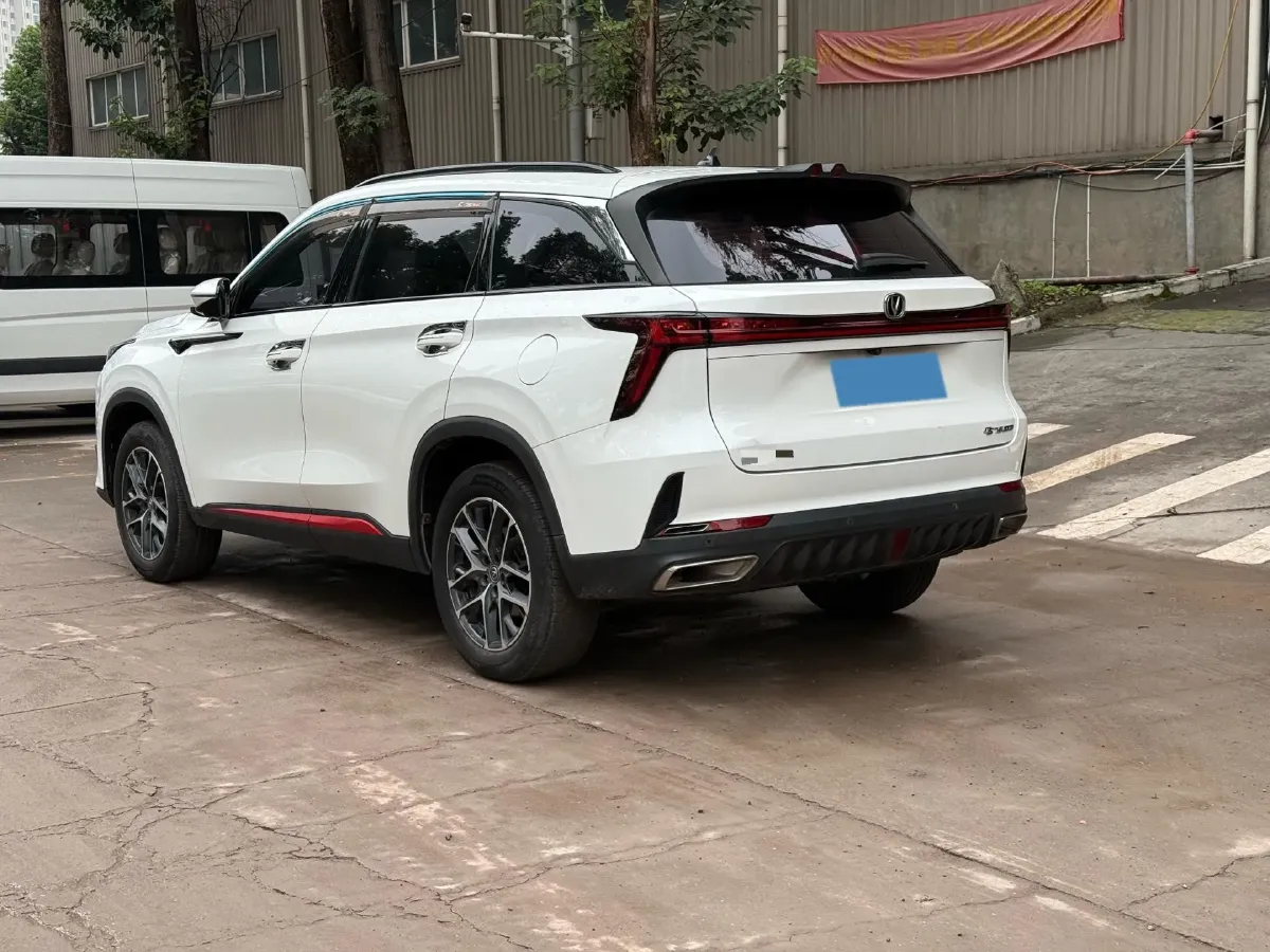 2021 ChangAn CS75 Plus 1.5T 178HP L4 6AT,autocango,china used car exporter,china ev exporter,chinese used car exporter,chinese used ev exporter