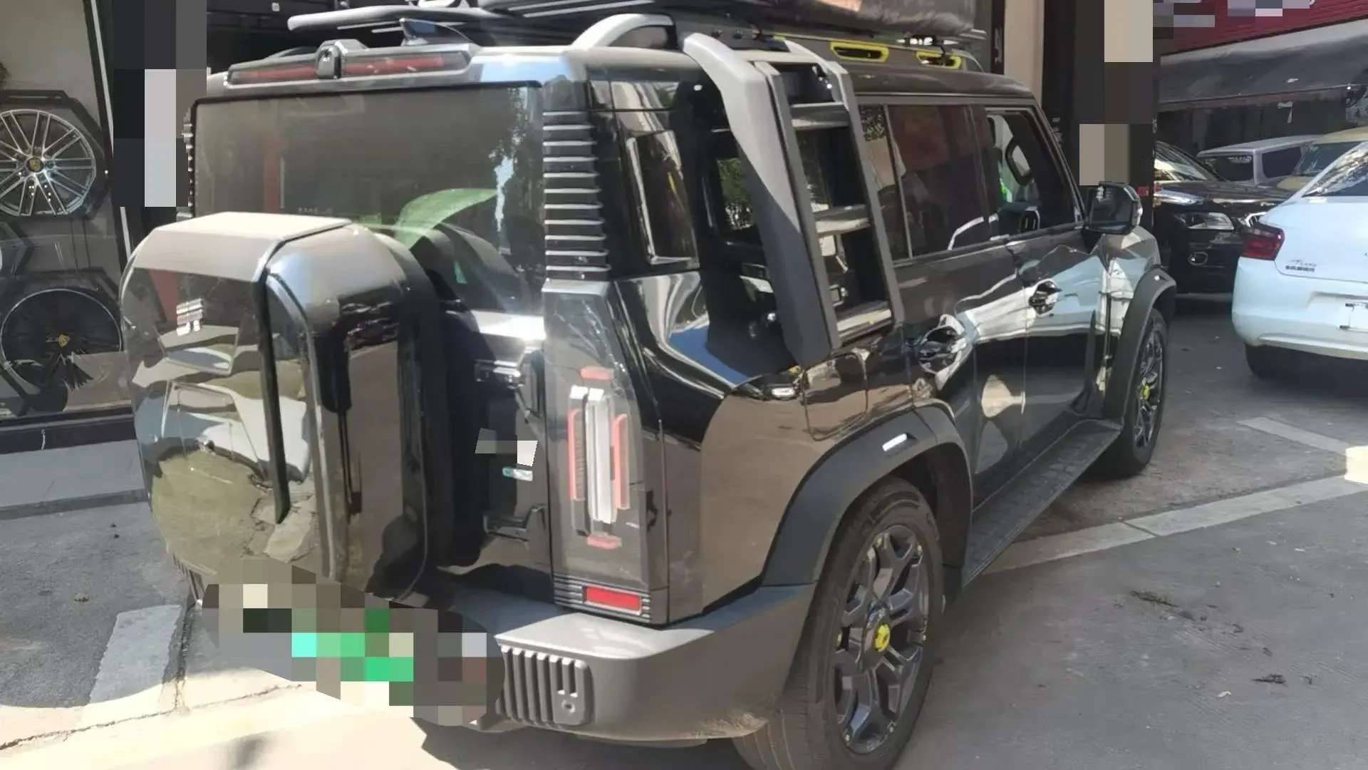 2024 JETOUR SHANHAI thumbnail 3