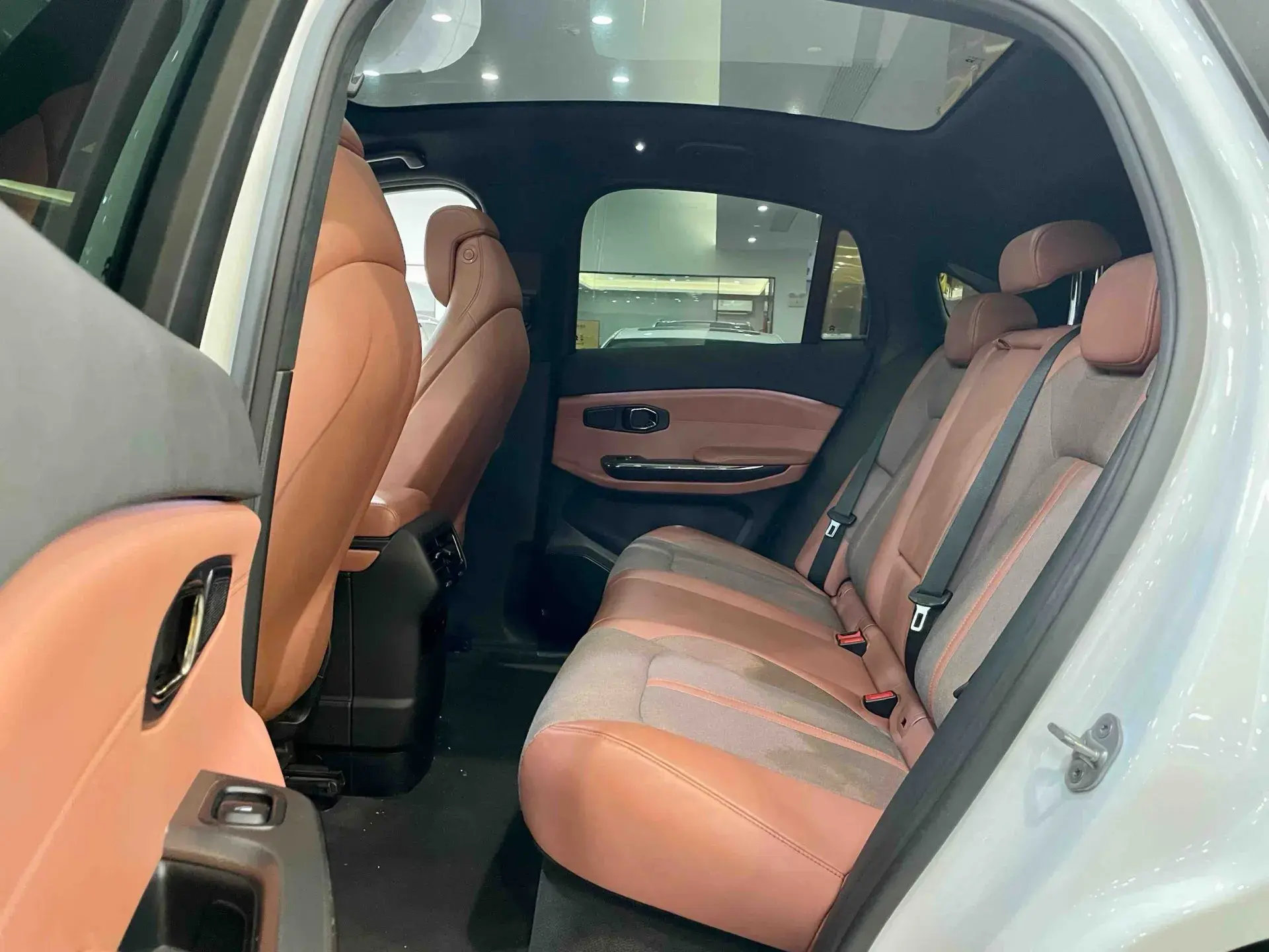 2020 NIO EC6 thumbnail 4