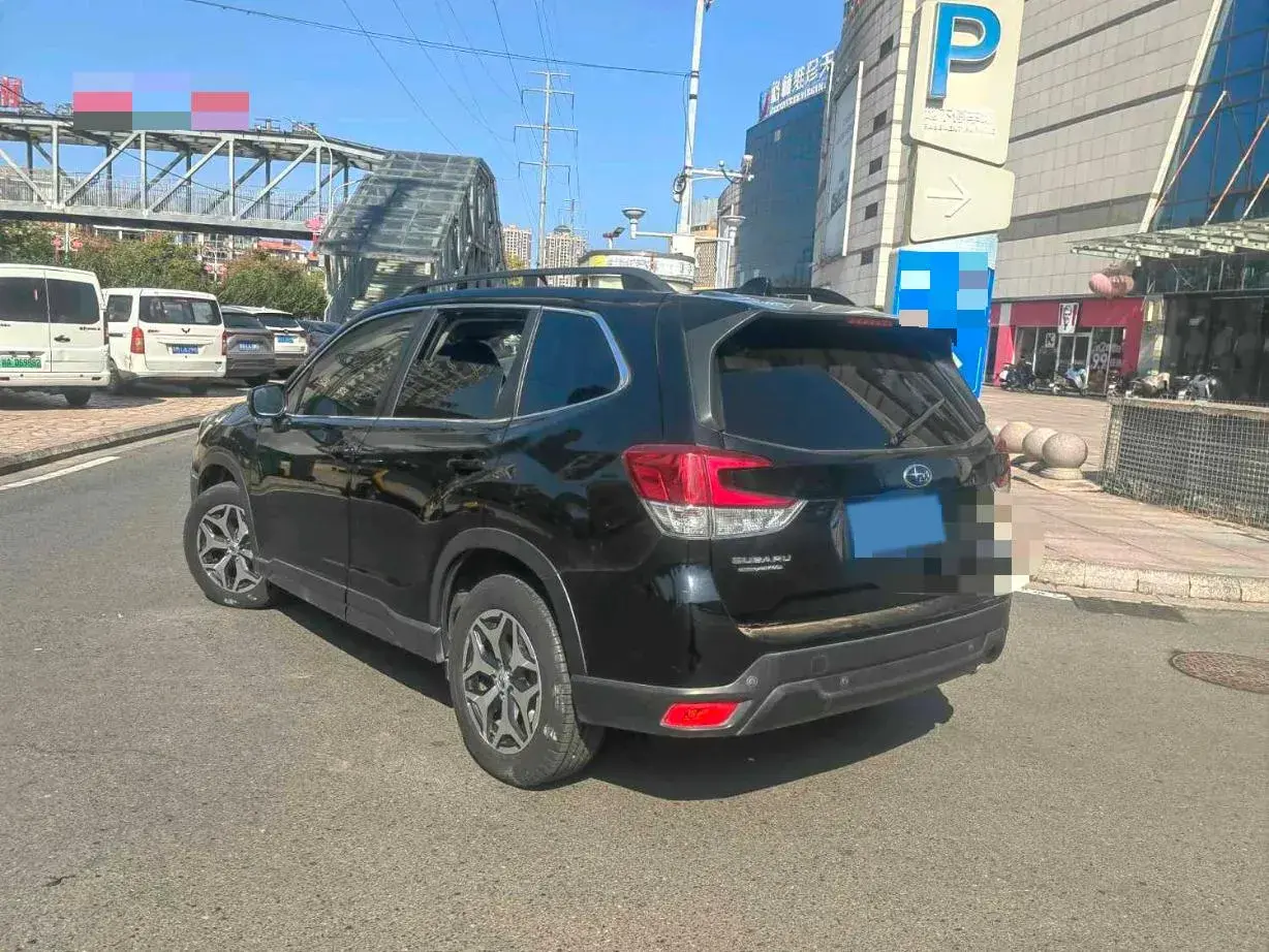2020 SUBARU FORESTER thumbnail 3