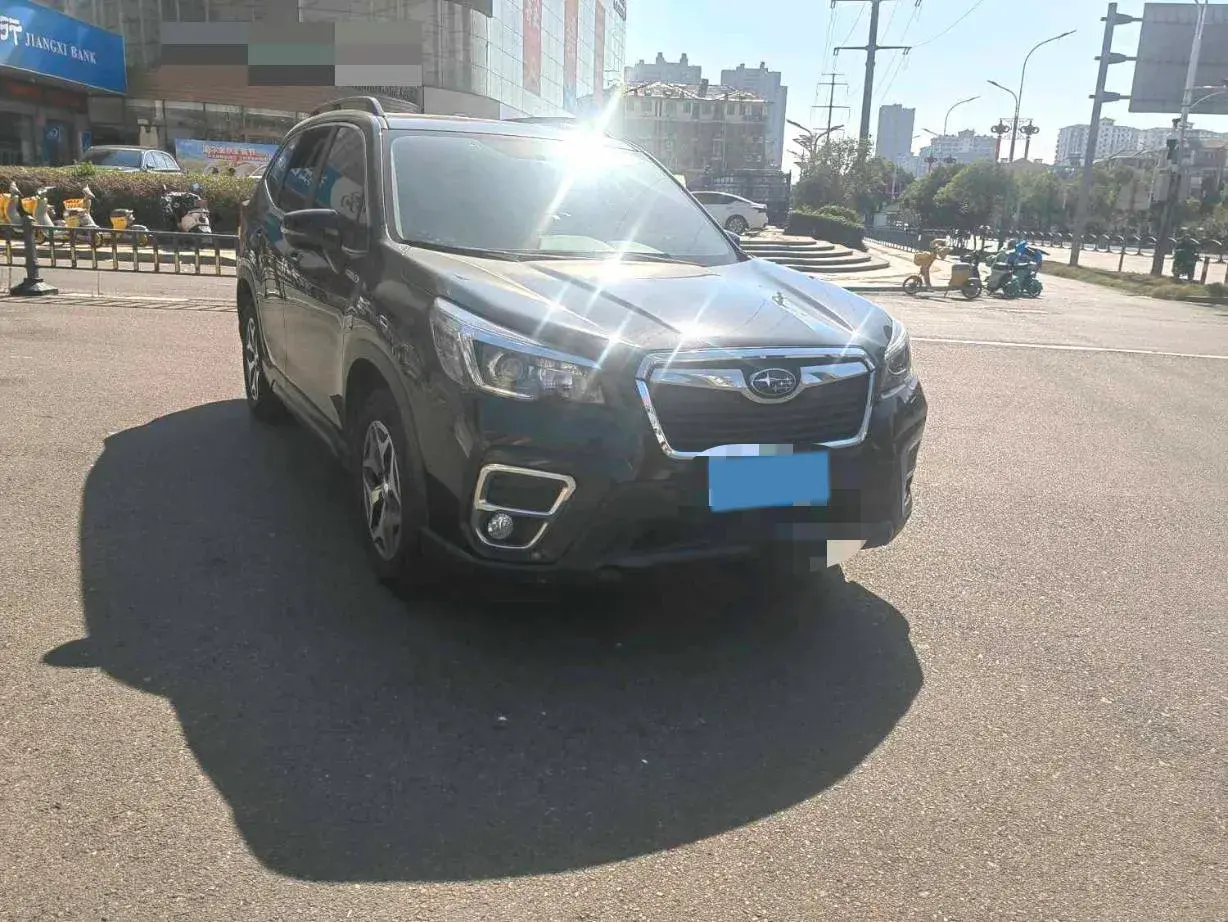 2020 SUBARU FORESTER thumbnail 2