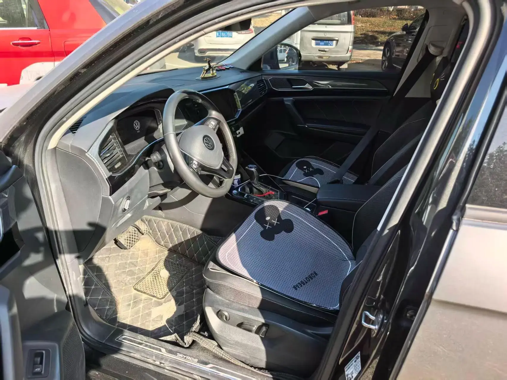 2020 VOLKSWAGEN TAYRON thumbnail 4