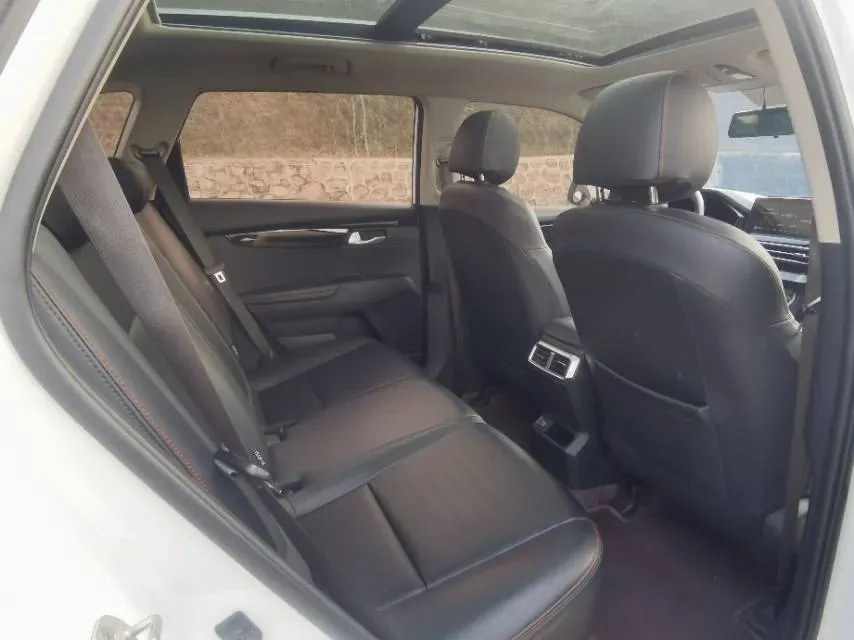 2021 Kia Sportage R 2.0L 161HP L4 6AT,autocango,china used car exporter,china ev exporter,chinese used car exporter,chinese used ev exporter