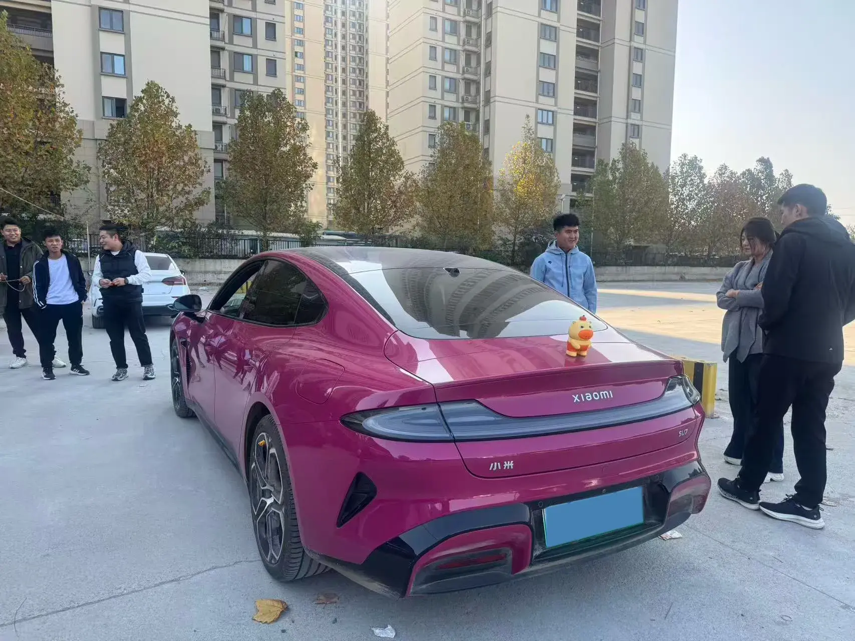 2024 MI SU7 thumbnail 2