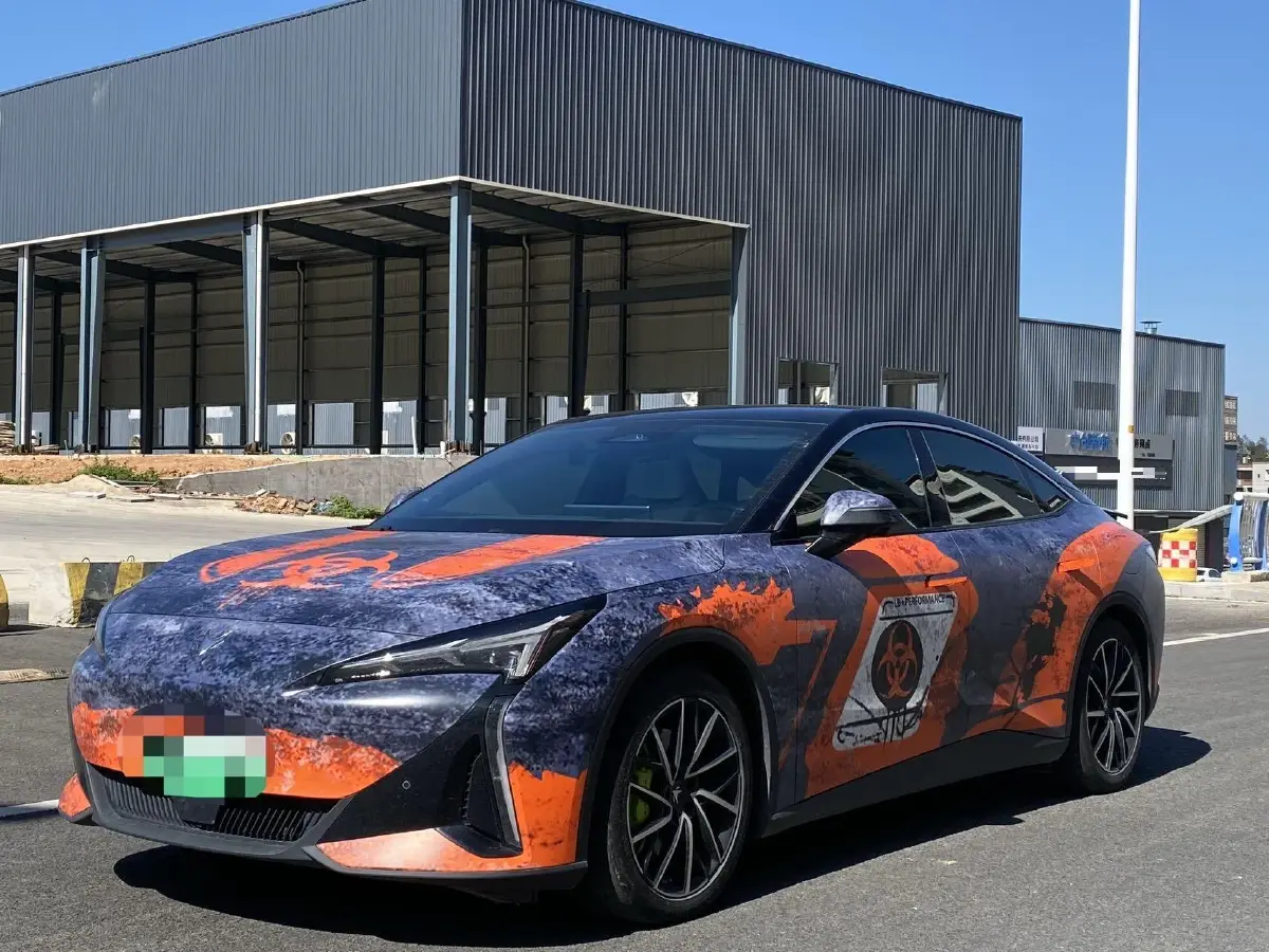 2024 ARCFOX αS5 BEV 79.2KWH