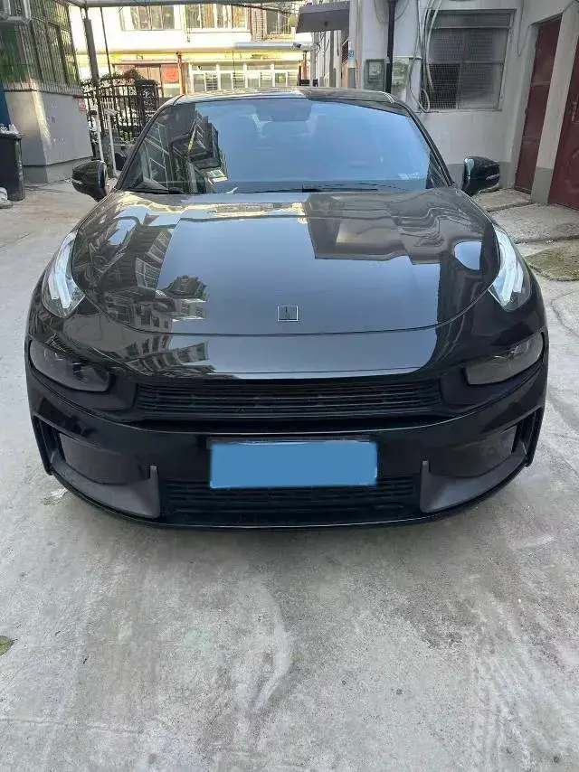 2020 LYNK&CO 03 thumbnail 2