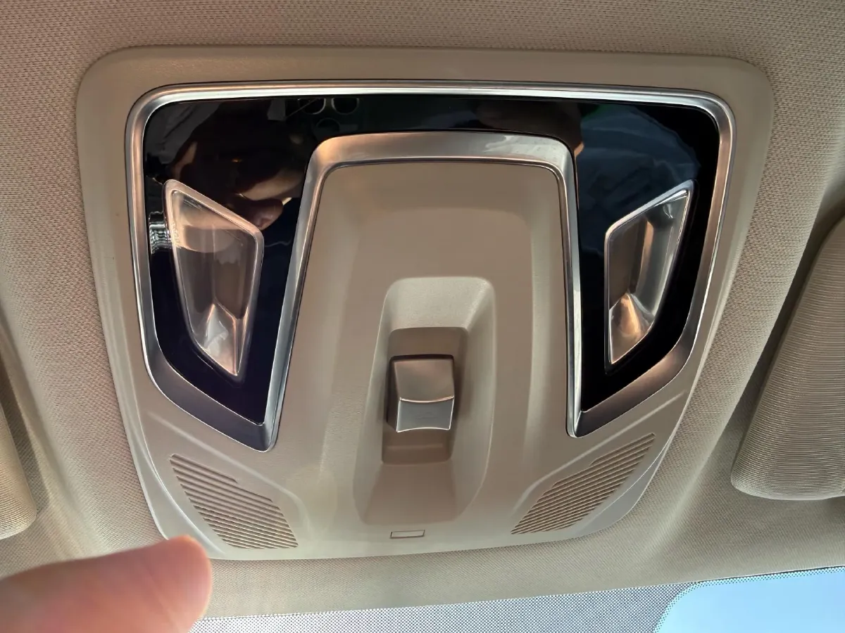 2023 ChangAn Lamore 1.5T 170HP L4 7DCT,autocango,china used car exporter,china ev exporter,chinese used car exporter,chinese used ev exporter