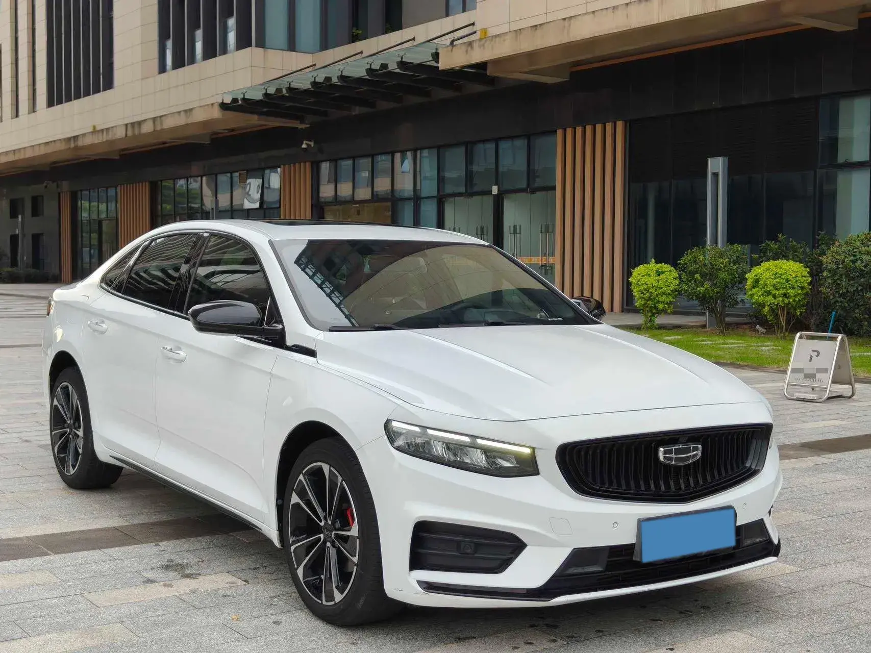 2021 GEELY PREFACE thumbnail 3