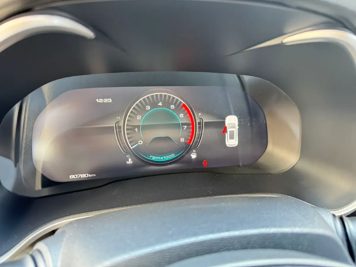 2020 WEY VV6 2.0T 227HP L4 7DCT,autocango,china used car exporter,china ev exporter,chinese used car exporter,chinese used ev exporter