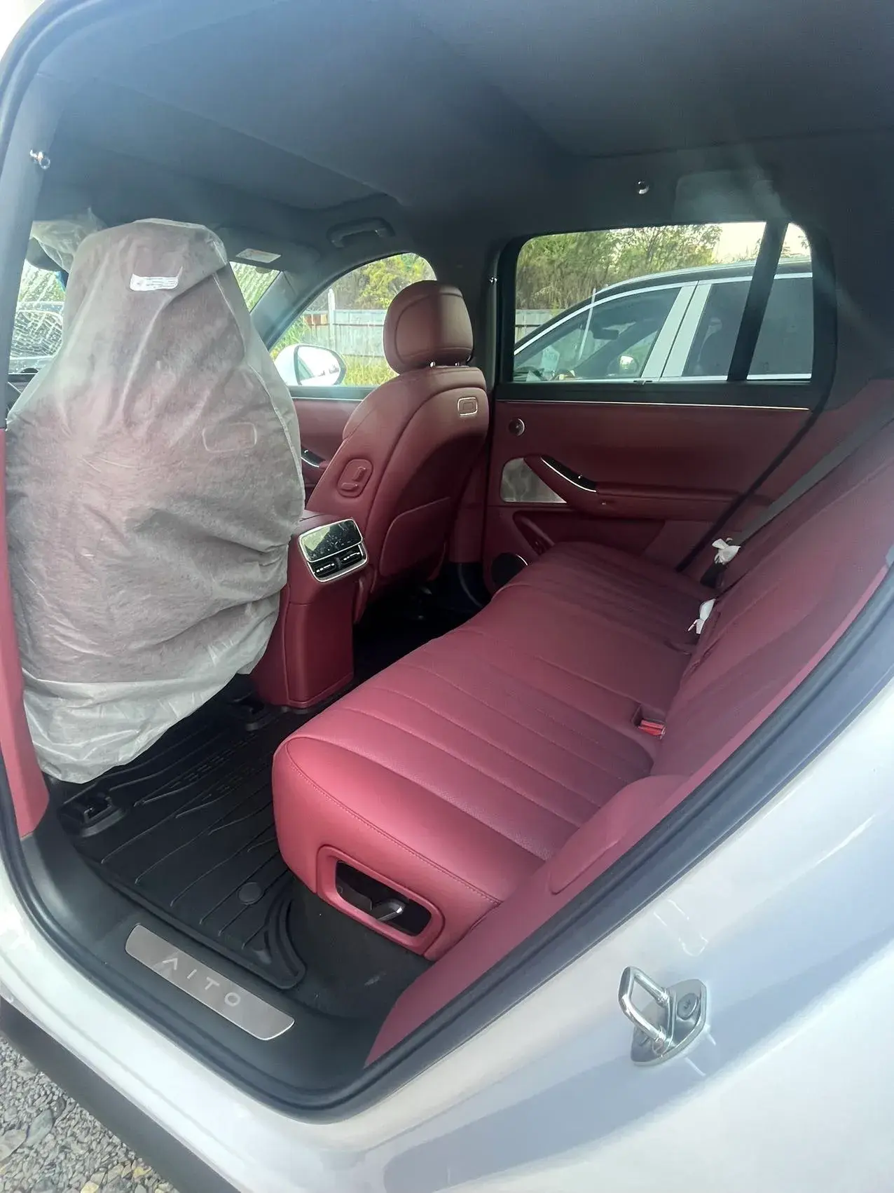 2023 AITO AITO thumbnail 3