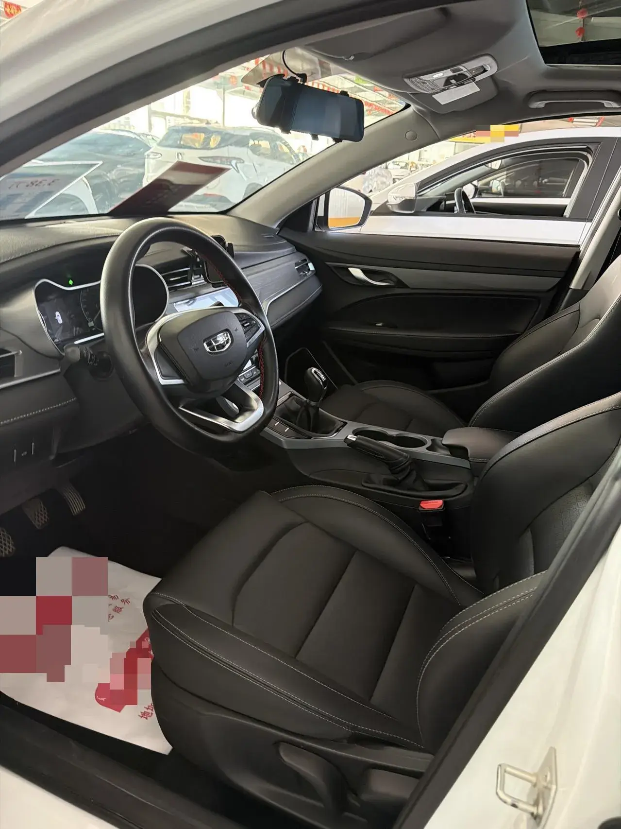 2021 GEELY EMGRAND thumbnail 3