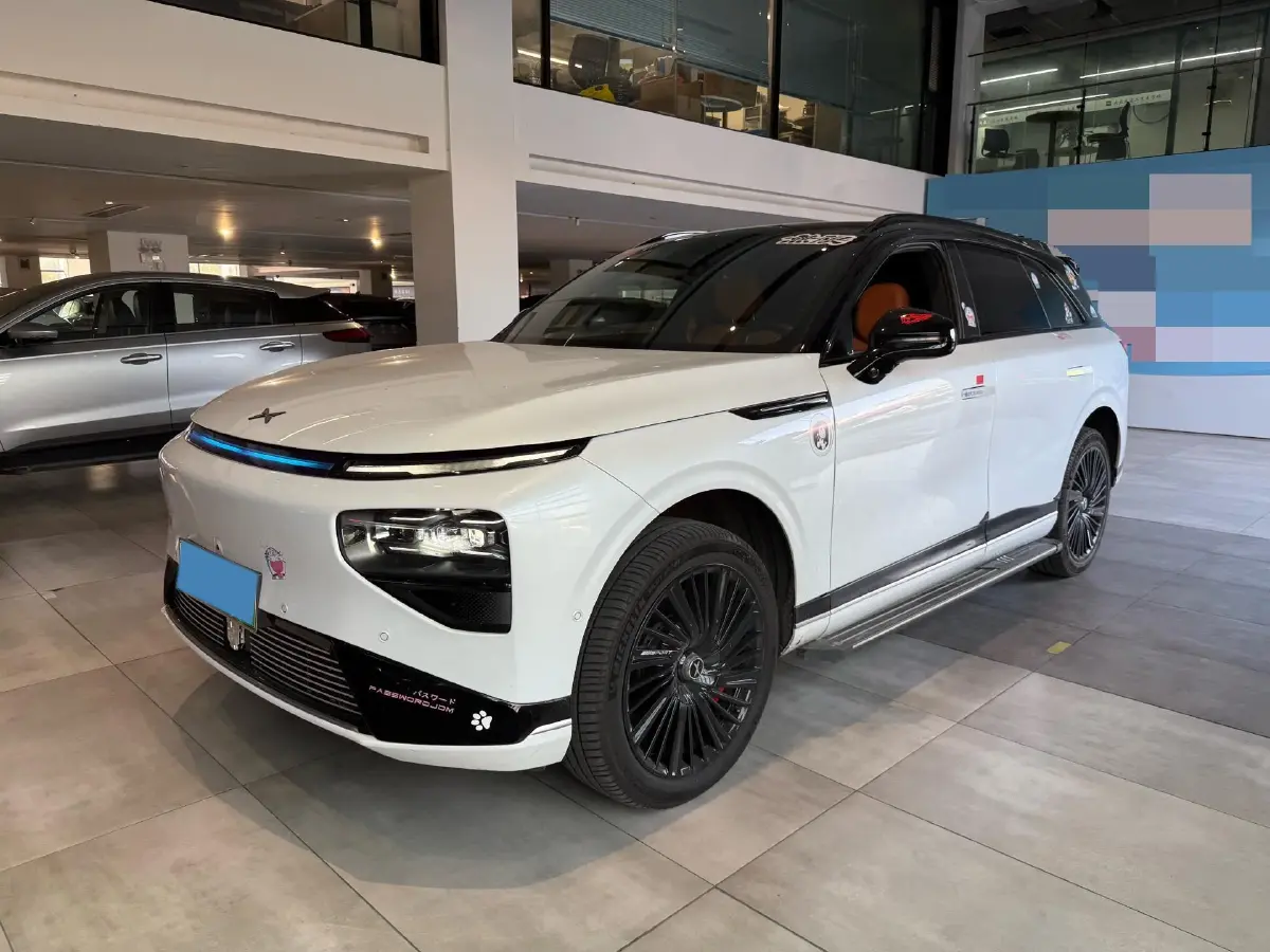 2025 Xpeng G9 BEV 93.1KWH