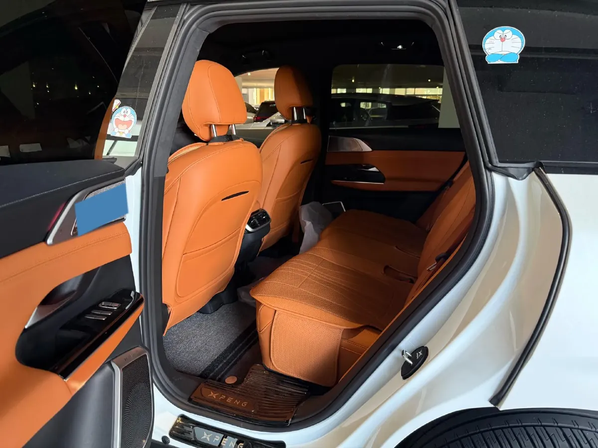 2025 Xpeng G9 BEV 93.1KWH,autocango,china used car exporter,china ev exporter,chinese used car exporter,chinese used ev exporter