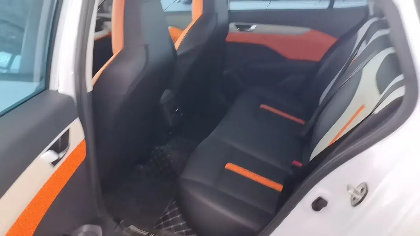 2023 DONGFENG AEOLUS thumbnail 4