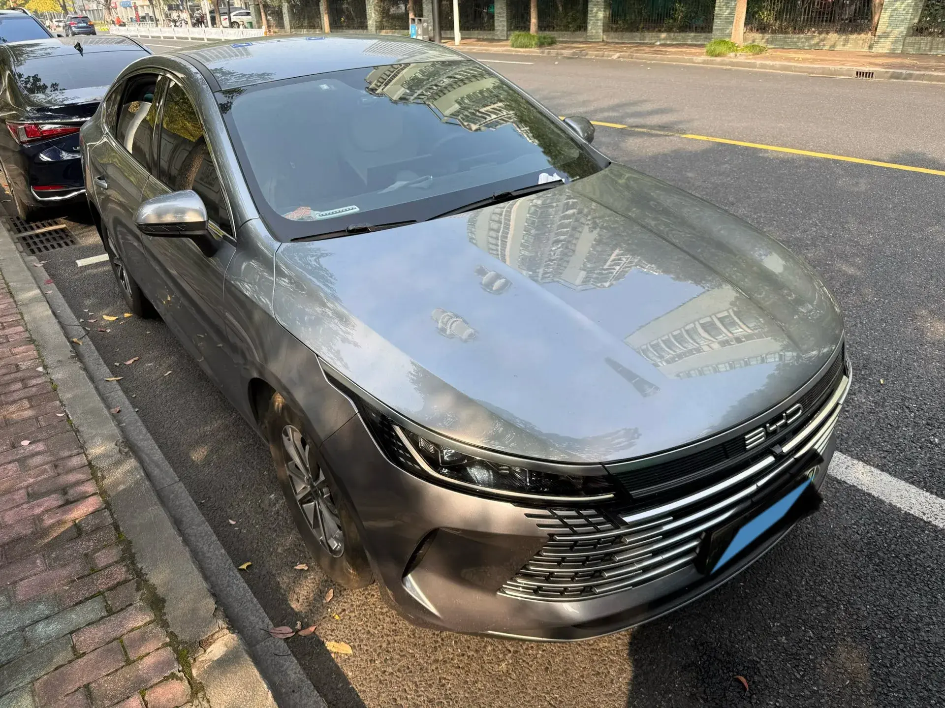 2023 BYD DESTROYER thumbnail 3