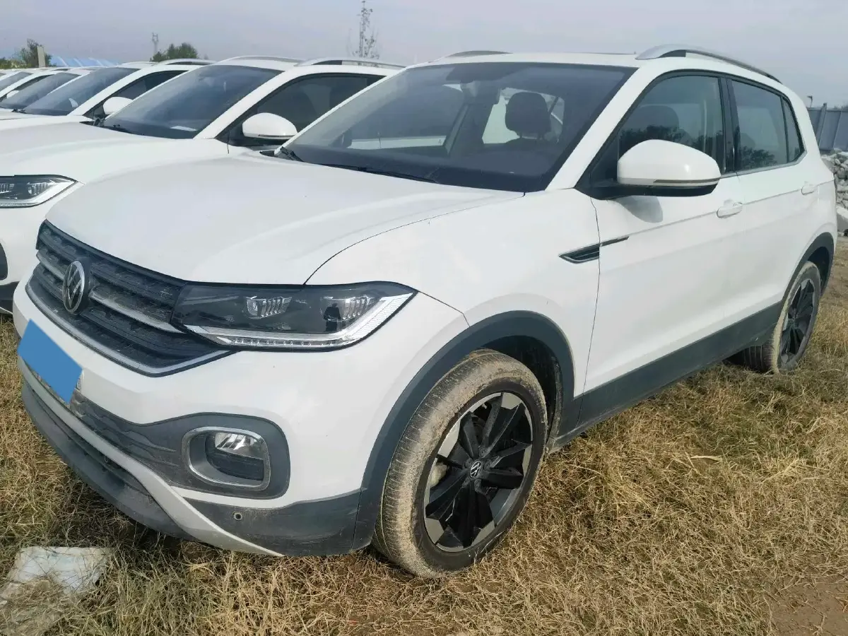 2023 Volkswagen Tacqua 1.2T 116HP L4 7DCT