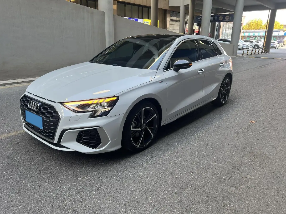 2021 Audi A3 1.4T 150HP L4 7DCT