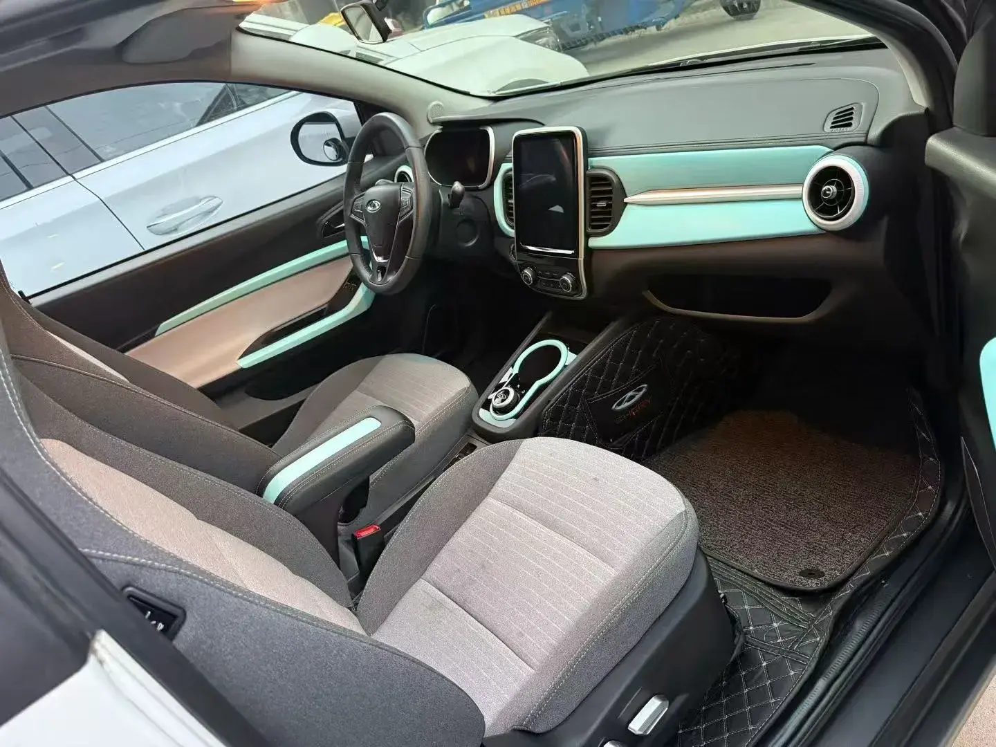 2021 CHERY LITTLE thumbnail 4