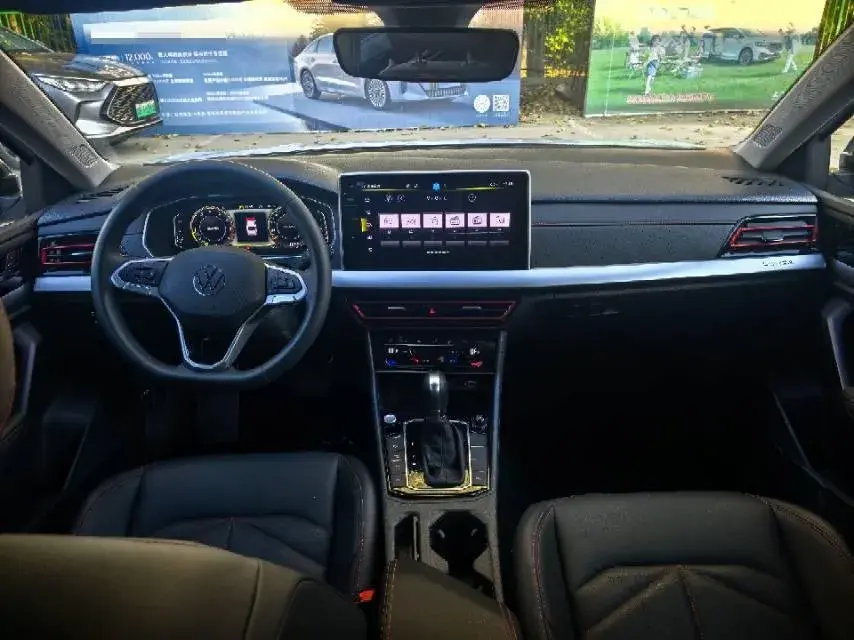 2024 VOLKSWAGEN LAVIDA thumbnail 3