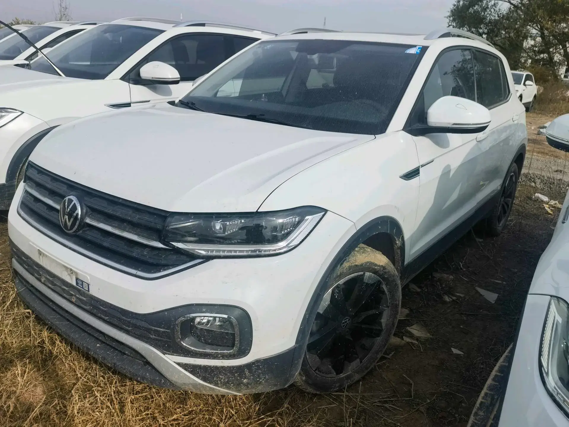 2023 VOLKSWAGEN TACQUA view 1