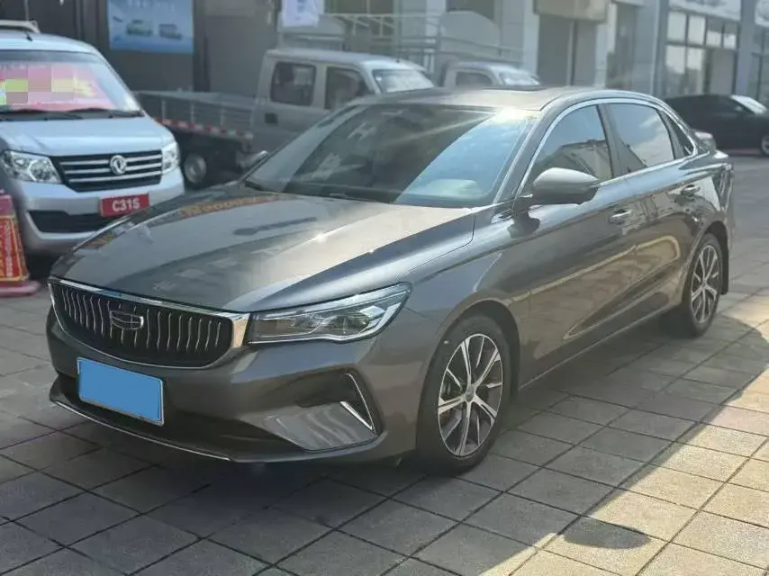2022 Geely Emgrand L 1.4T 141HP L4 CVT
