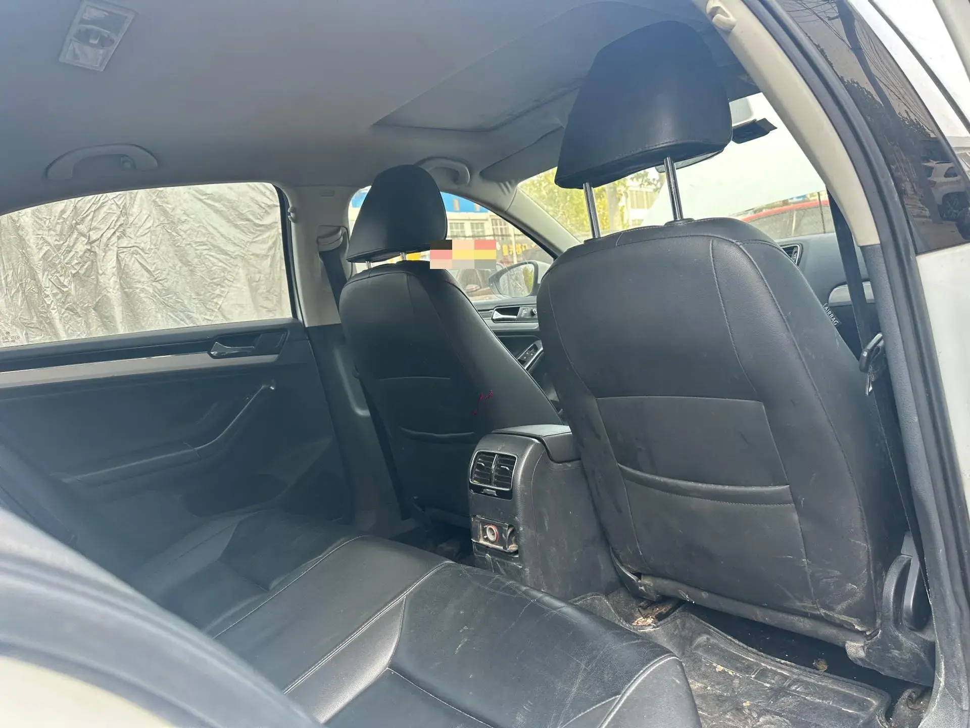 2018 VOLKSWAGEN SAGITAR thumbnail 4