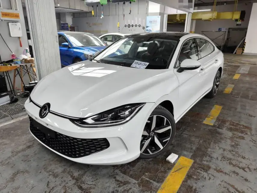 2025 Volkswagen Lamando 1.4T 150HP L4 7DCT