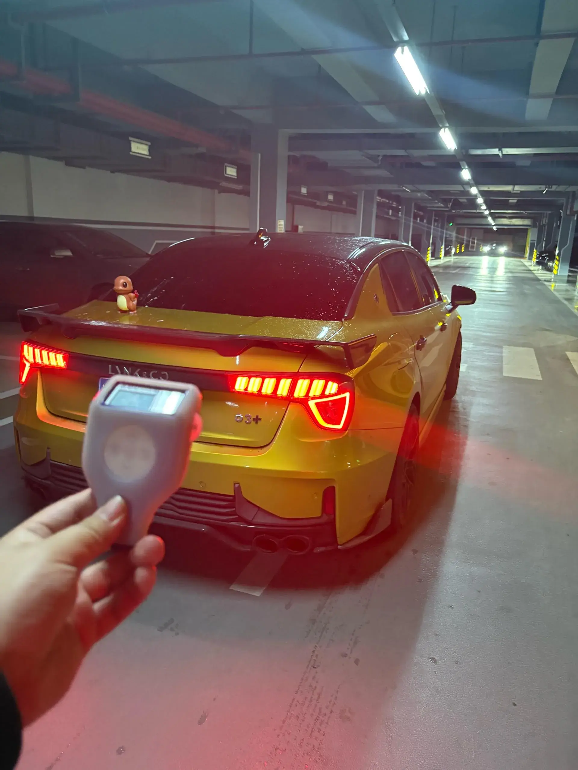 2019 LYNK&CO 03 thumbnail 4