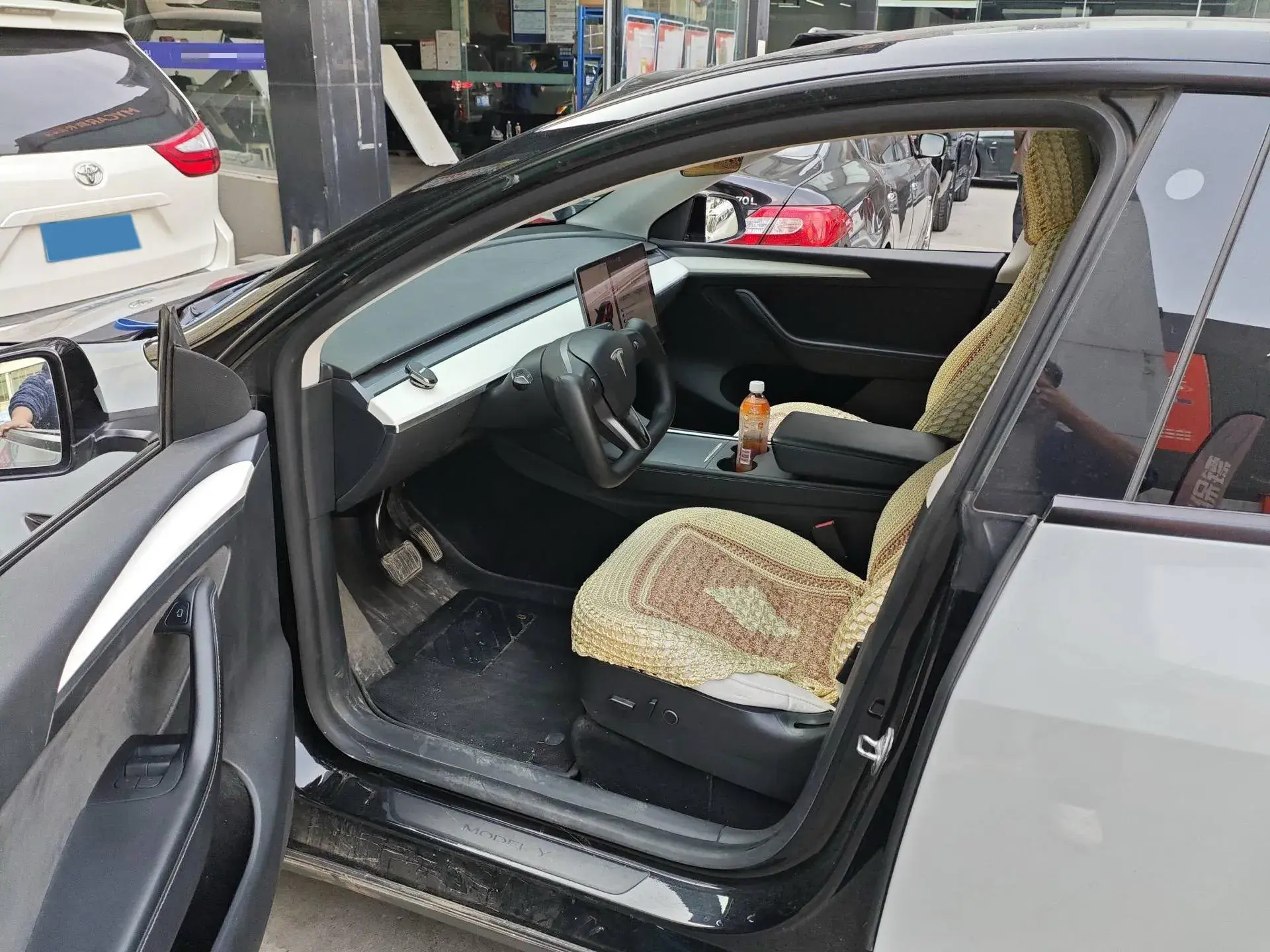 2021 TESLA MODEL thumbnail 3