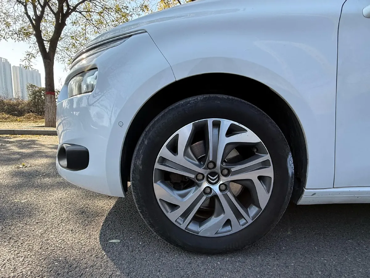 2015 Citroen C4 Picasso 1.6T 165HP L4 6AT,autocango,china used car exporter,china ev exporter,chinese used car exporter,chinese used ev exporter