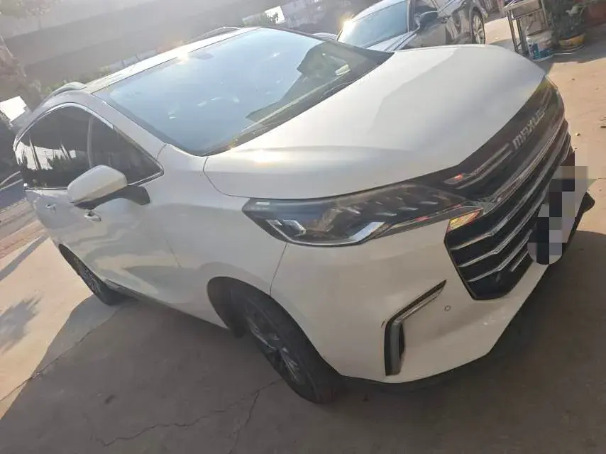 2019 MAXUS G50 thumbnail 2