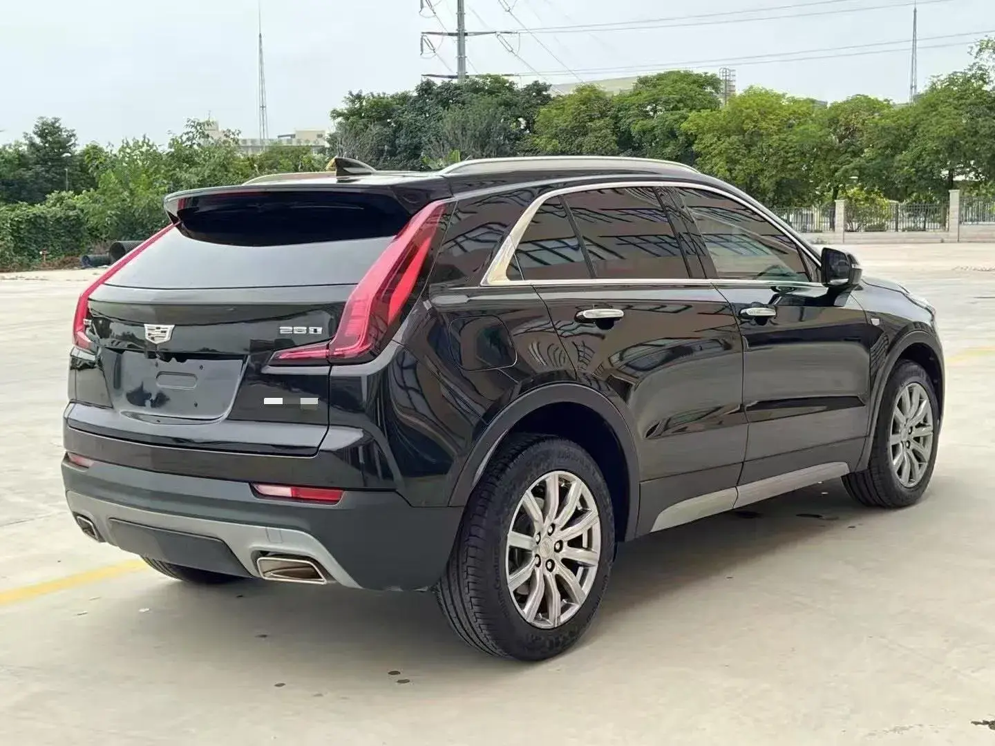2018 CADILLAC XT4 thumbnail 3