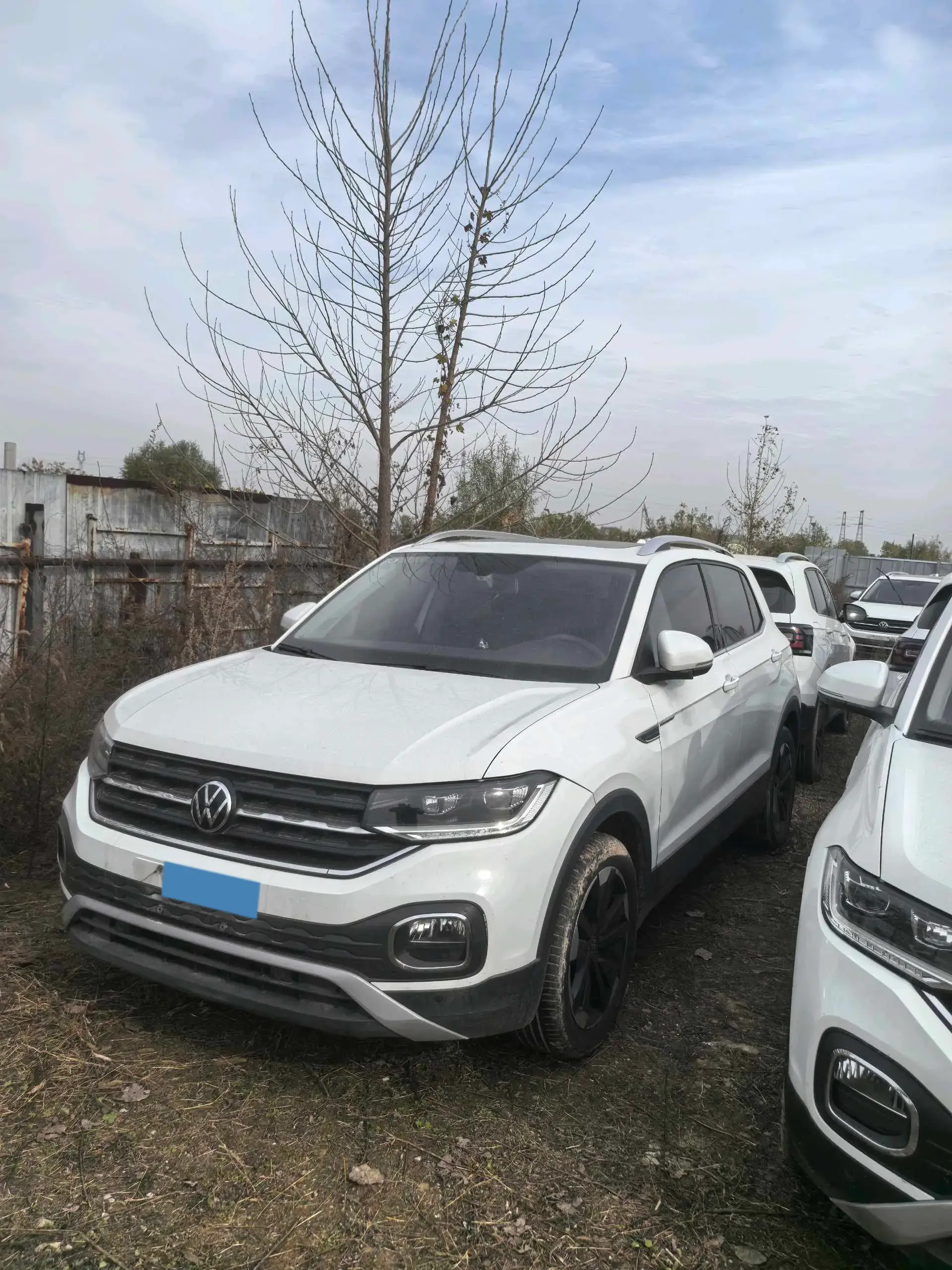 2023 VOLKSWAGEN TACQUA view 1