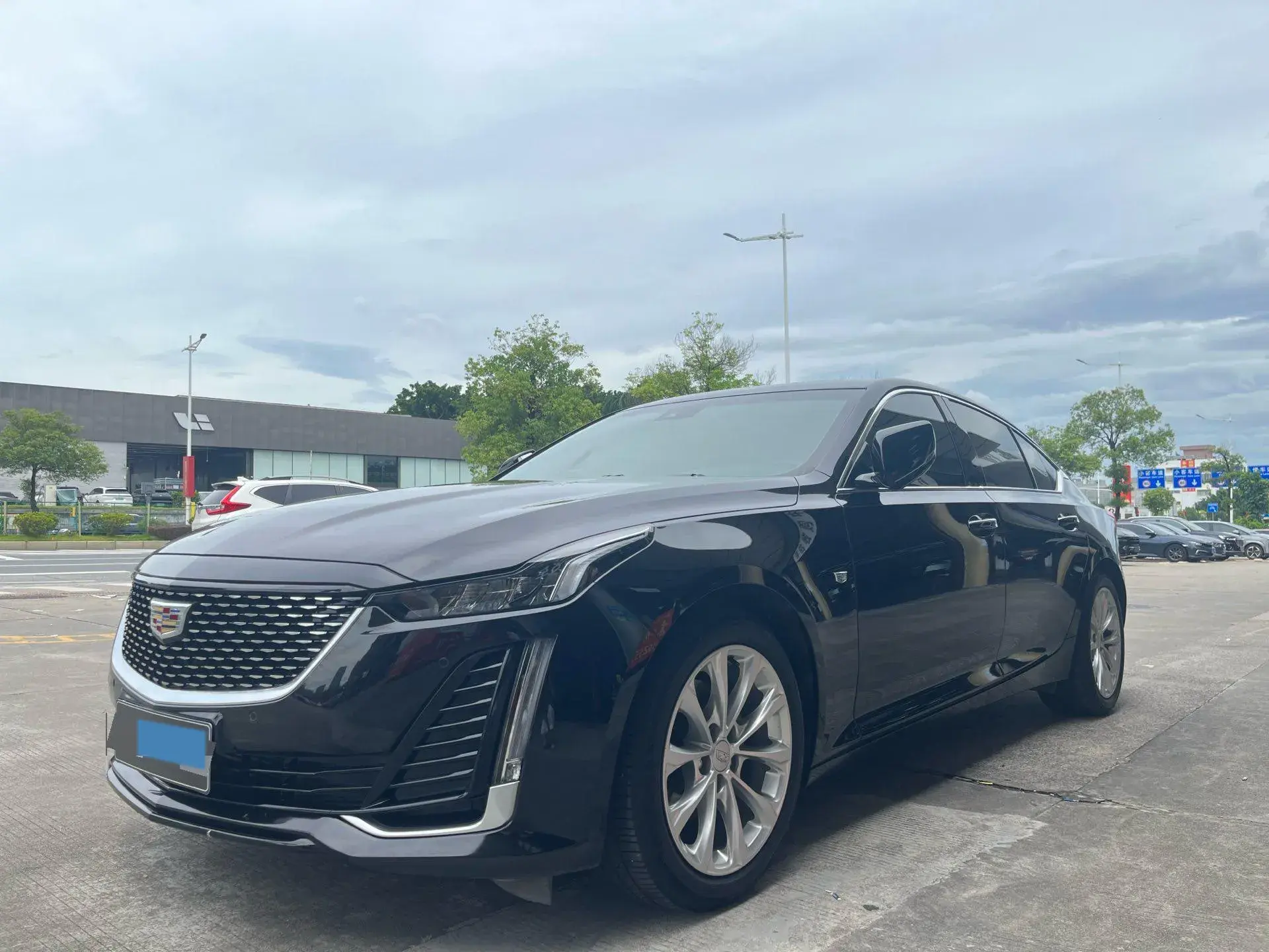 2022 CADILLAC CT5 view 1