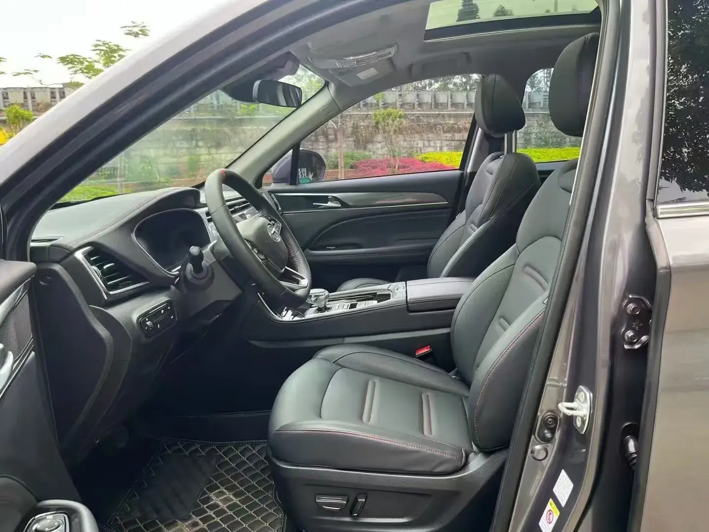 2022 GAC TRUMPCHI thumbnail 4