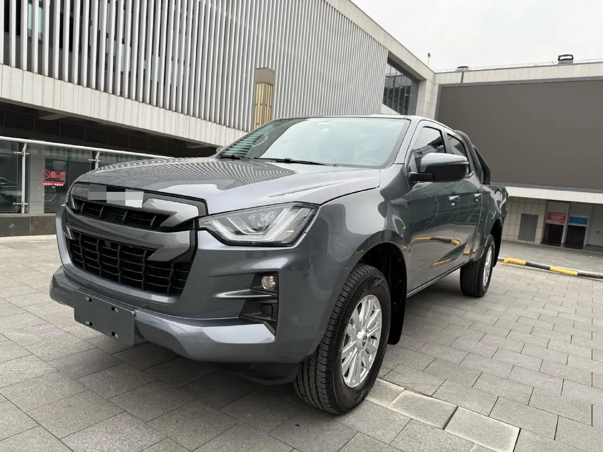 2023 Isuzu LingTuo 2.5T 150HP L4 8AT