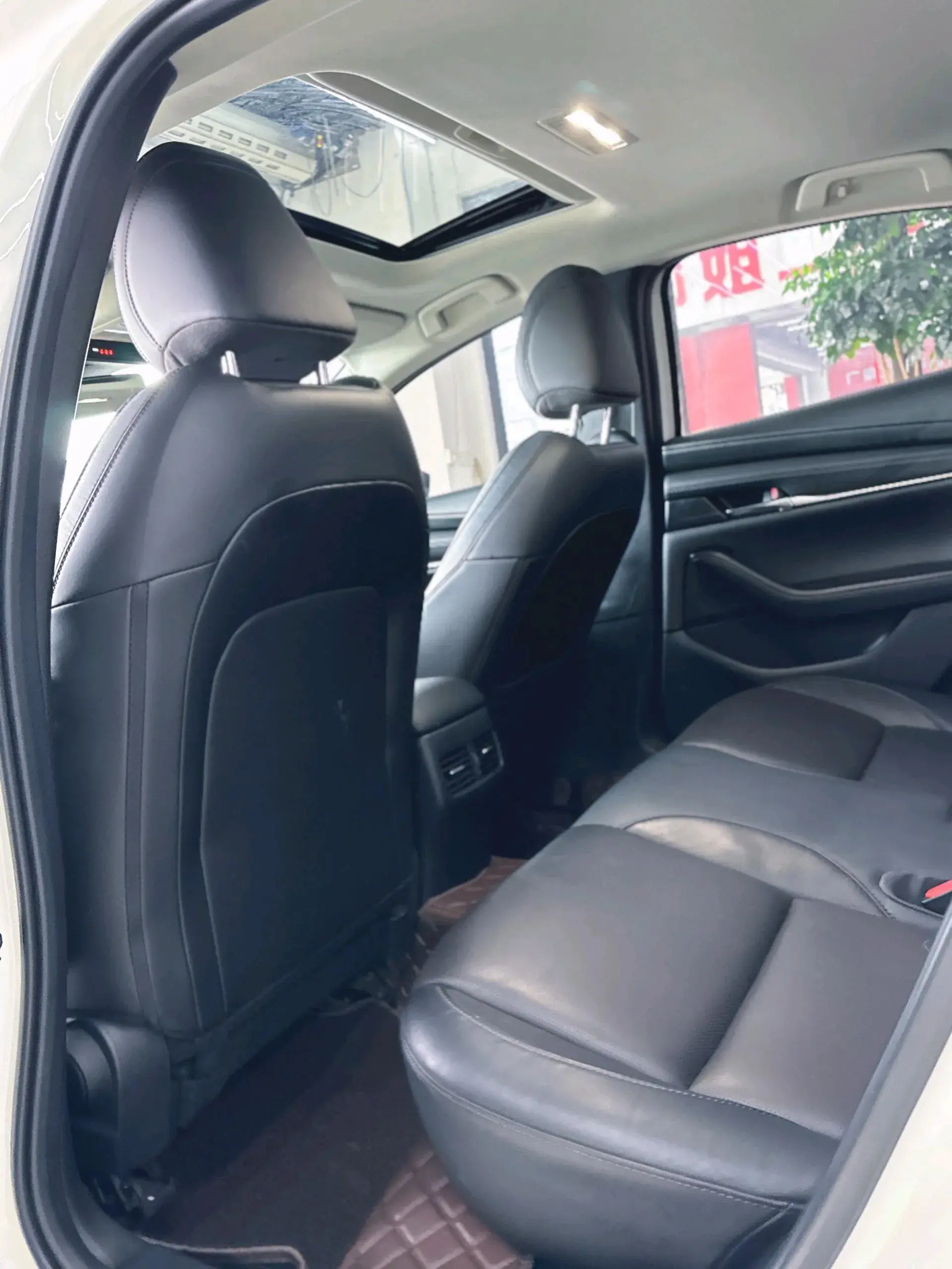 2021 MAZDA 3 thumbnail 3