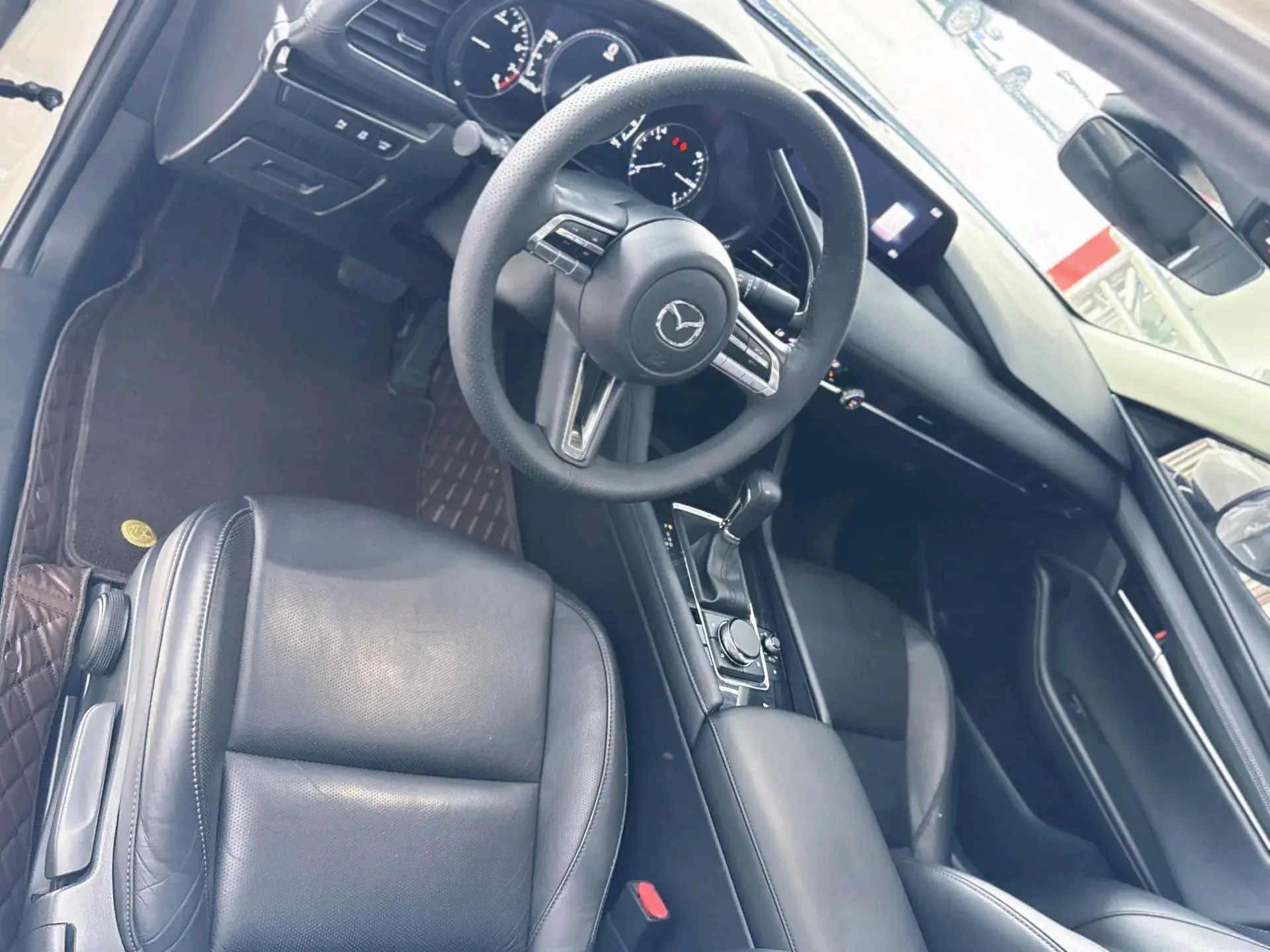 2021 MAZDA 3 thumbnail 2