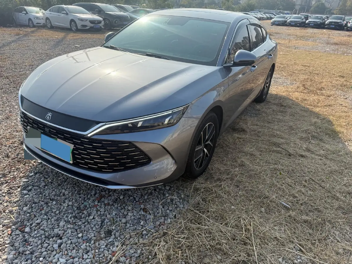 2024 BYD QinL 1.5L 101HP L4 E-CVT PHEV 15.87KWH