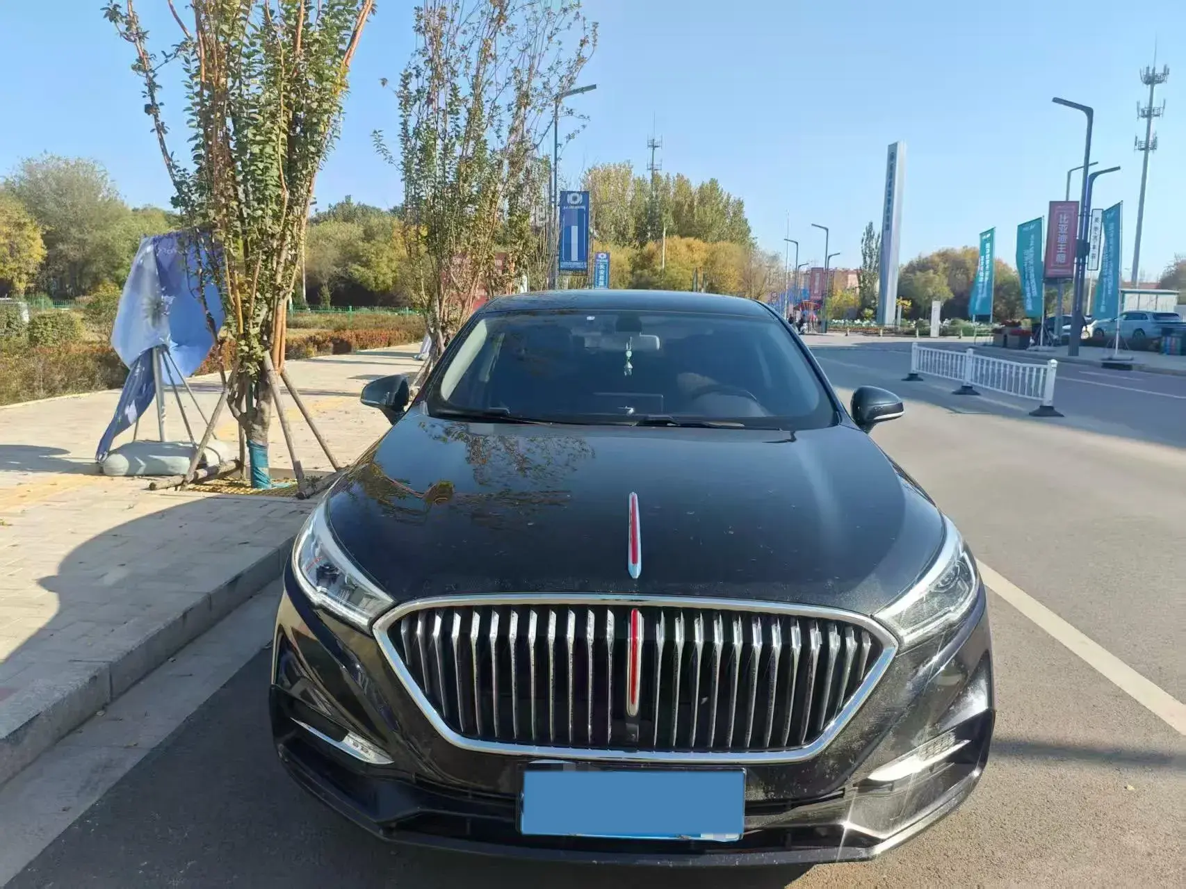 2020 HONGQI H5 thumbnail 2